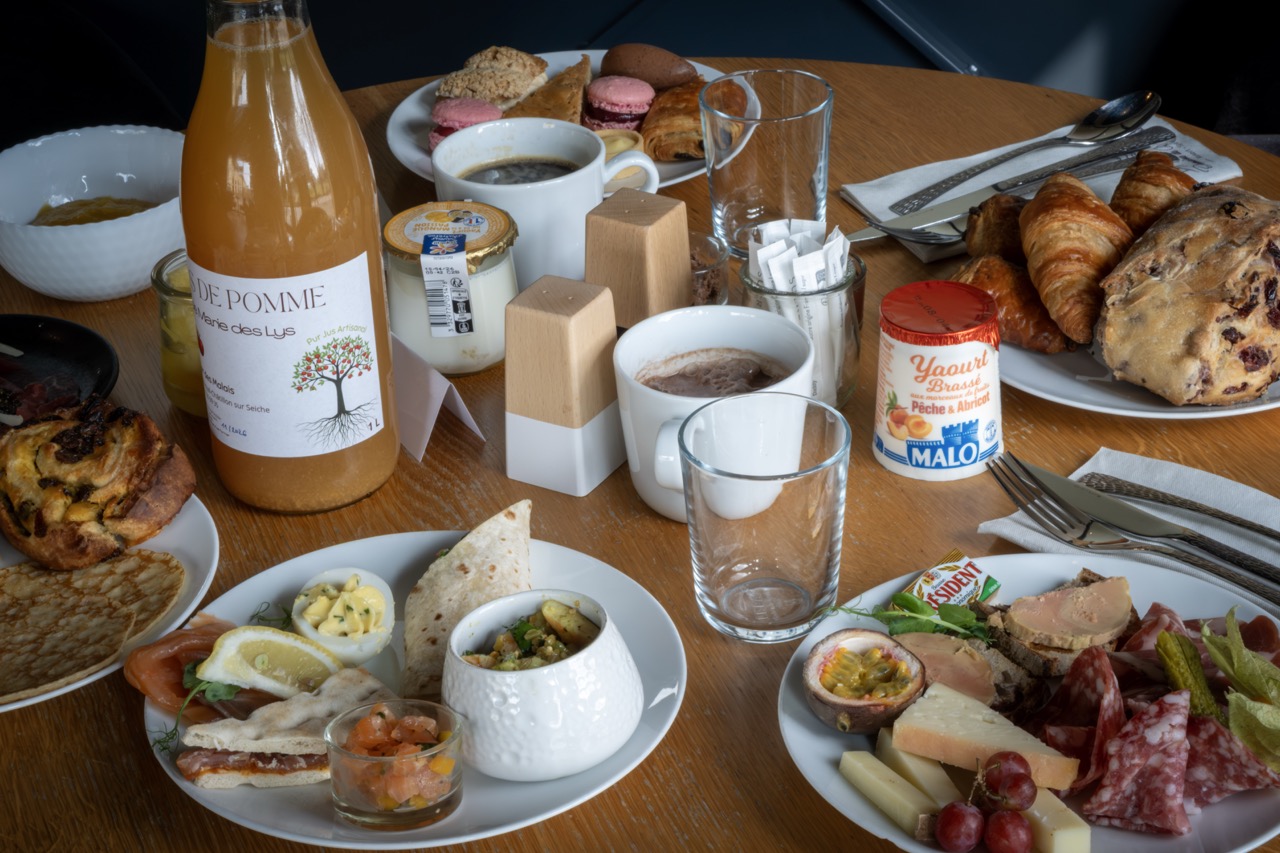 Table – brunch à volonté domaine de Cicé